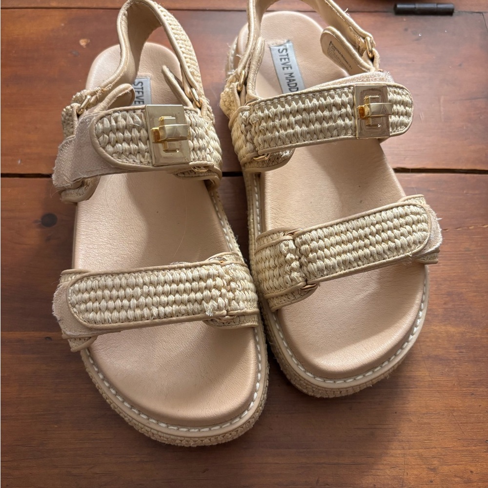 Steve Madden Tan Woven Sandals